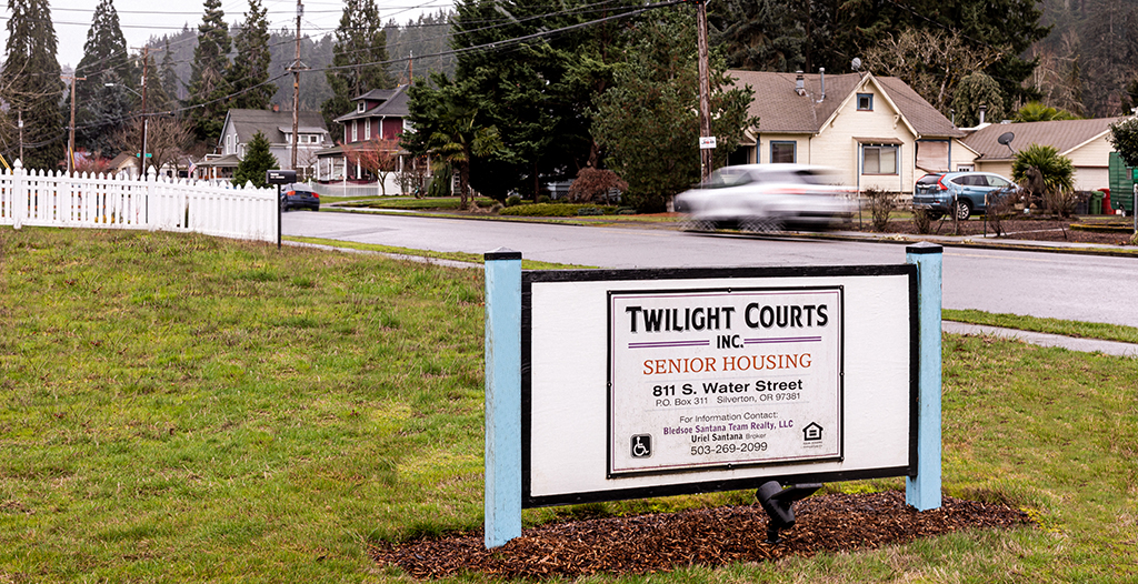 Twilight Courts, Silverton, Oregon